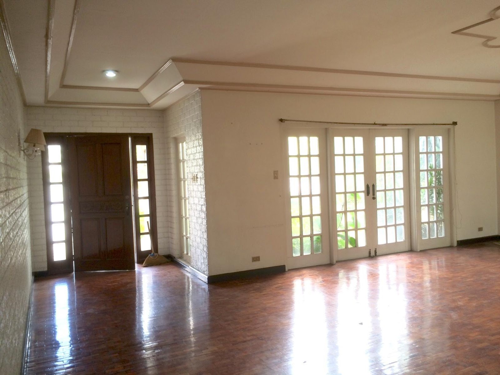 House for Sale in Quezon City Green Meadows